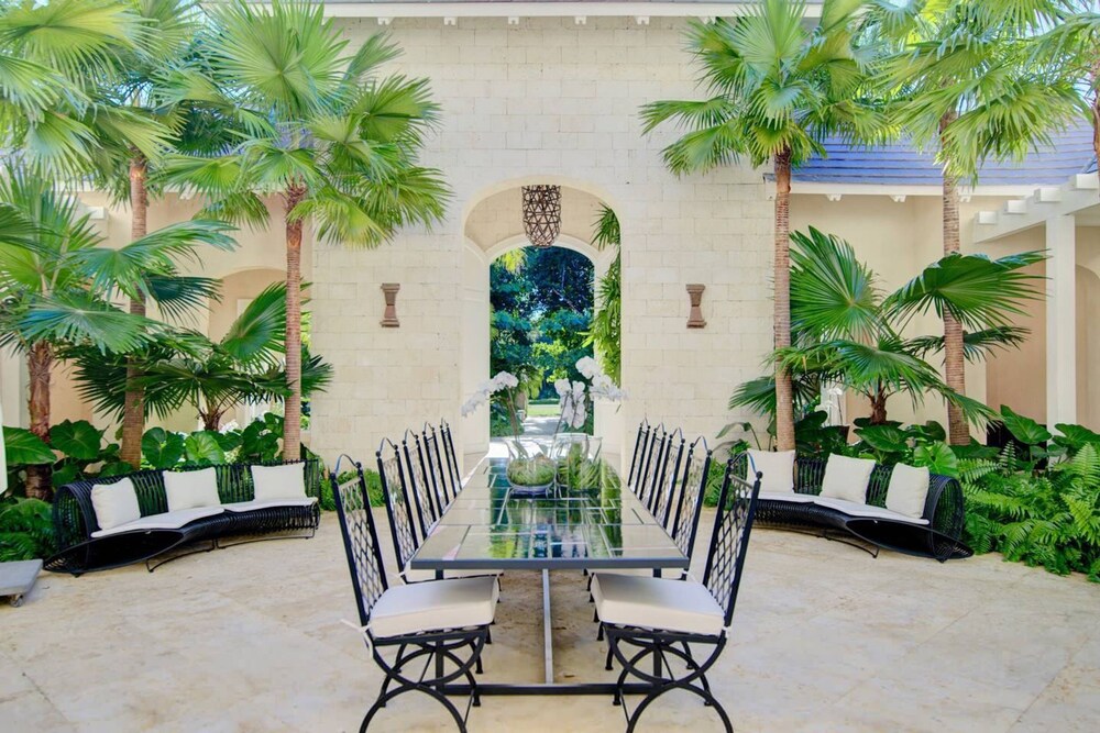 Villa Alta Gracia w Private Pool Designer Decor