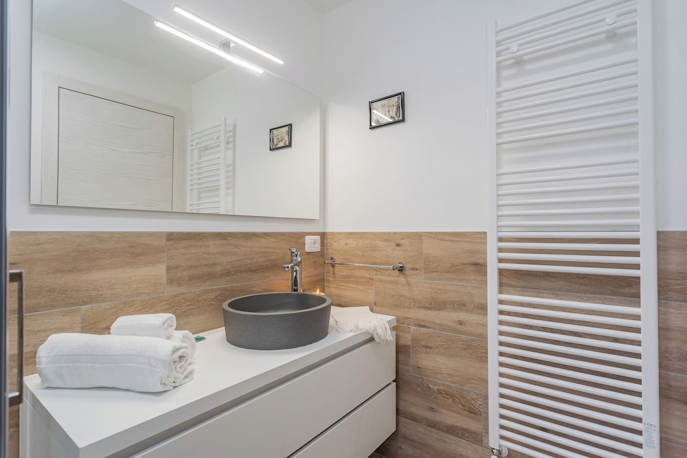 Villetta Abbazia Acqua Dolce - With Stunning Terrace by Rent all Como