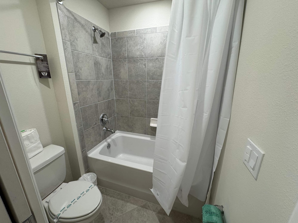 Family Friendly 5Bd Near Disney Windsor Cay 16136