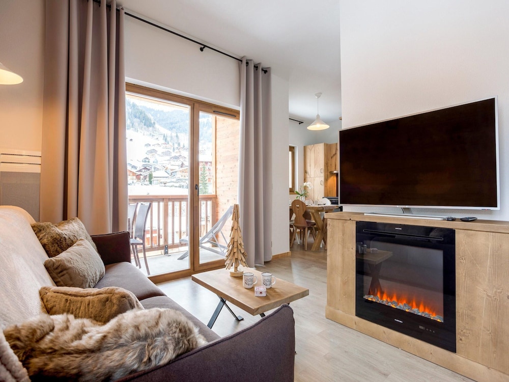 Apartment in Beaufort With Spa & Mountain Views