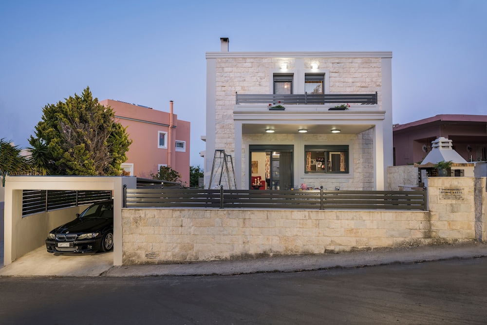 Villa Antoni view 4