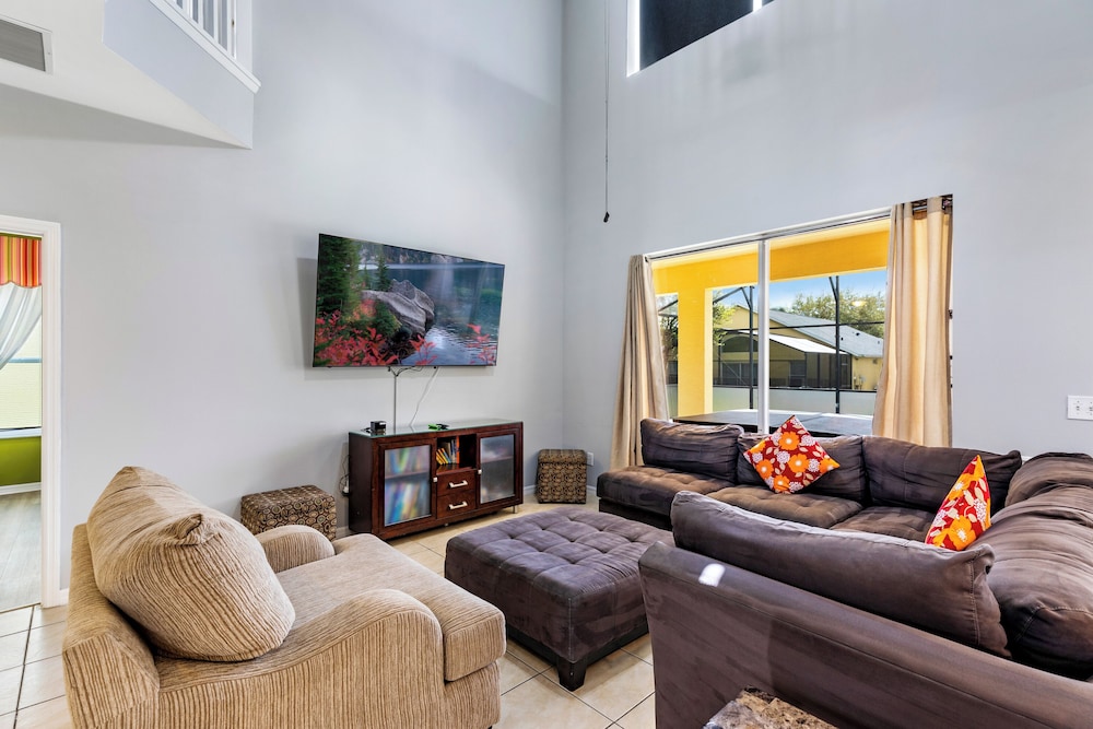 Relax & Unwind – Stunning Home W/ Private Pool!