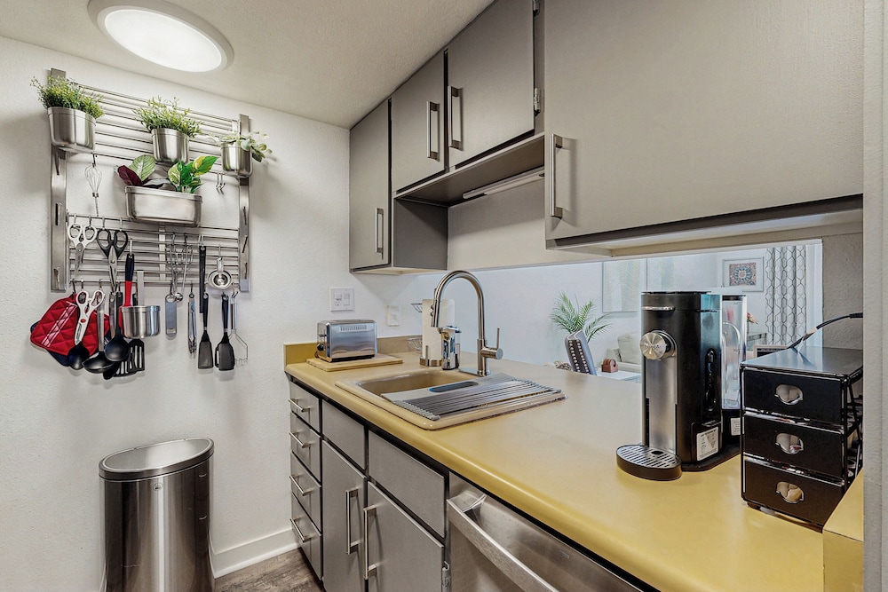 55+ Condo w/ Balcony & Mtn Views, Shared W & D