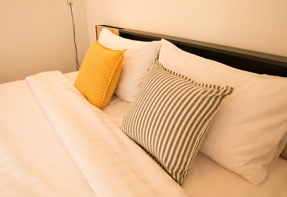 To the Moon Bed and Breakfast