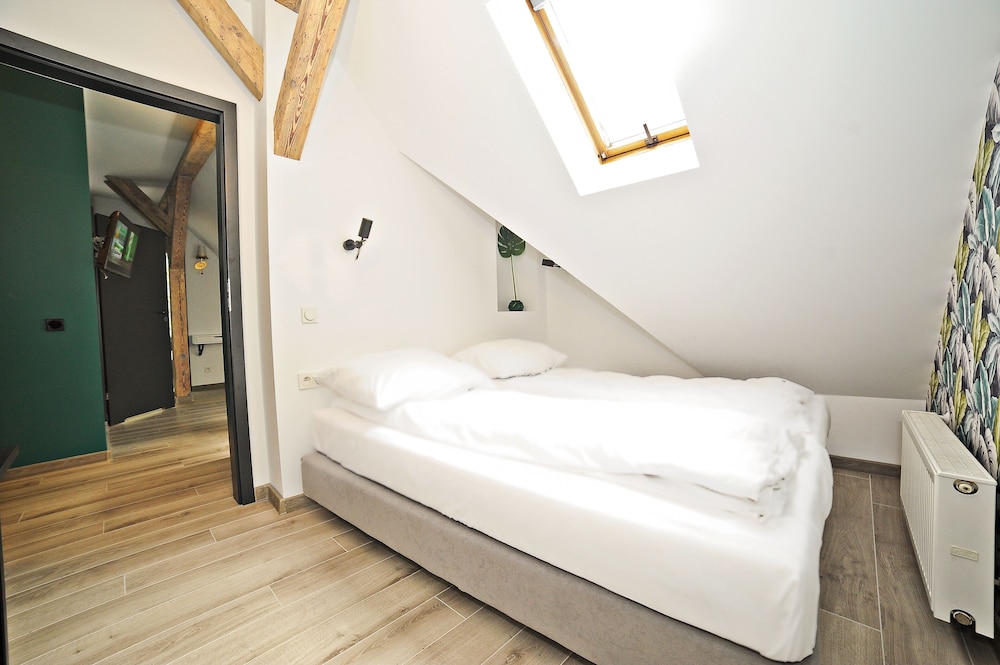 Grand Apartments - Loft view 3