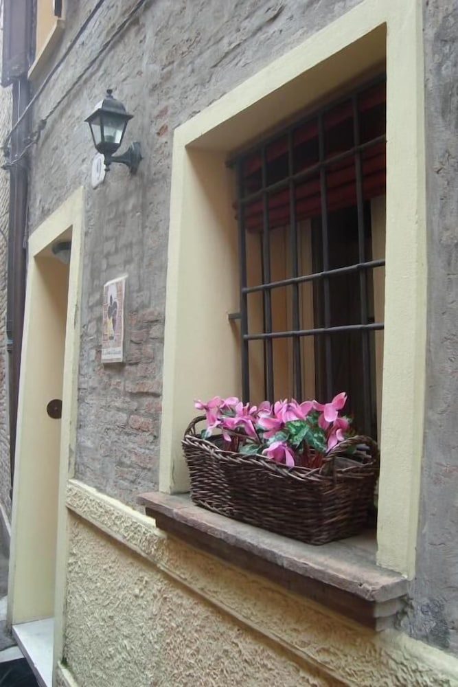 Photo 46