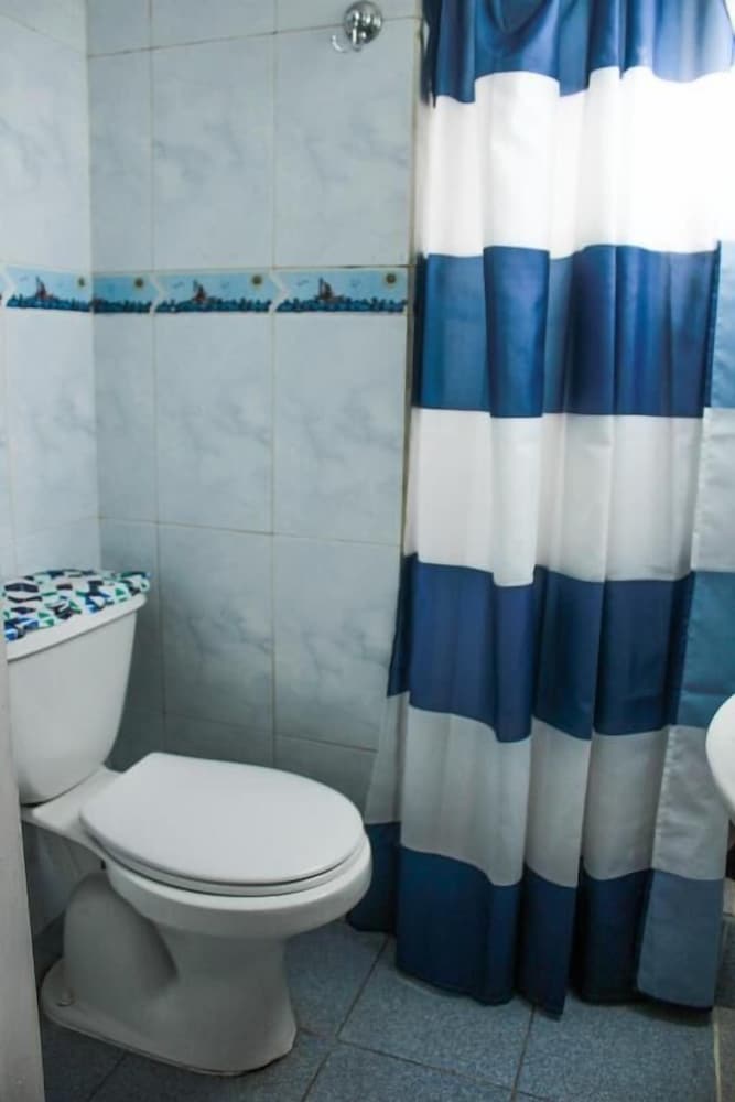 Hostal Entreorientes