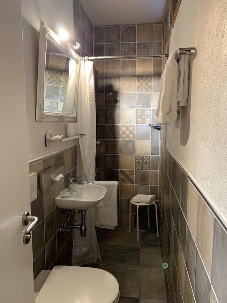 Mosellandhotel im Enderttal Zum Onkel Willi