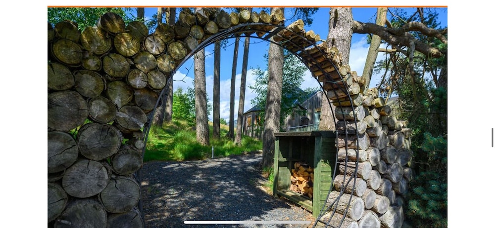 Dalnoid Cottages & Treehouses