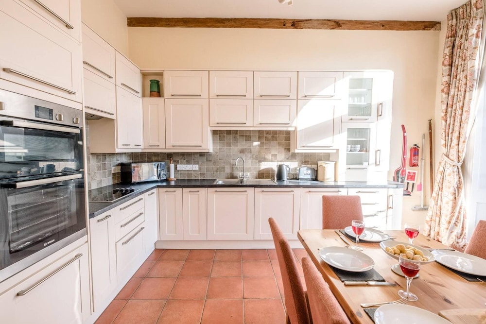 The Coach House Geldeston view 3