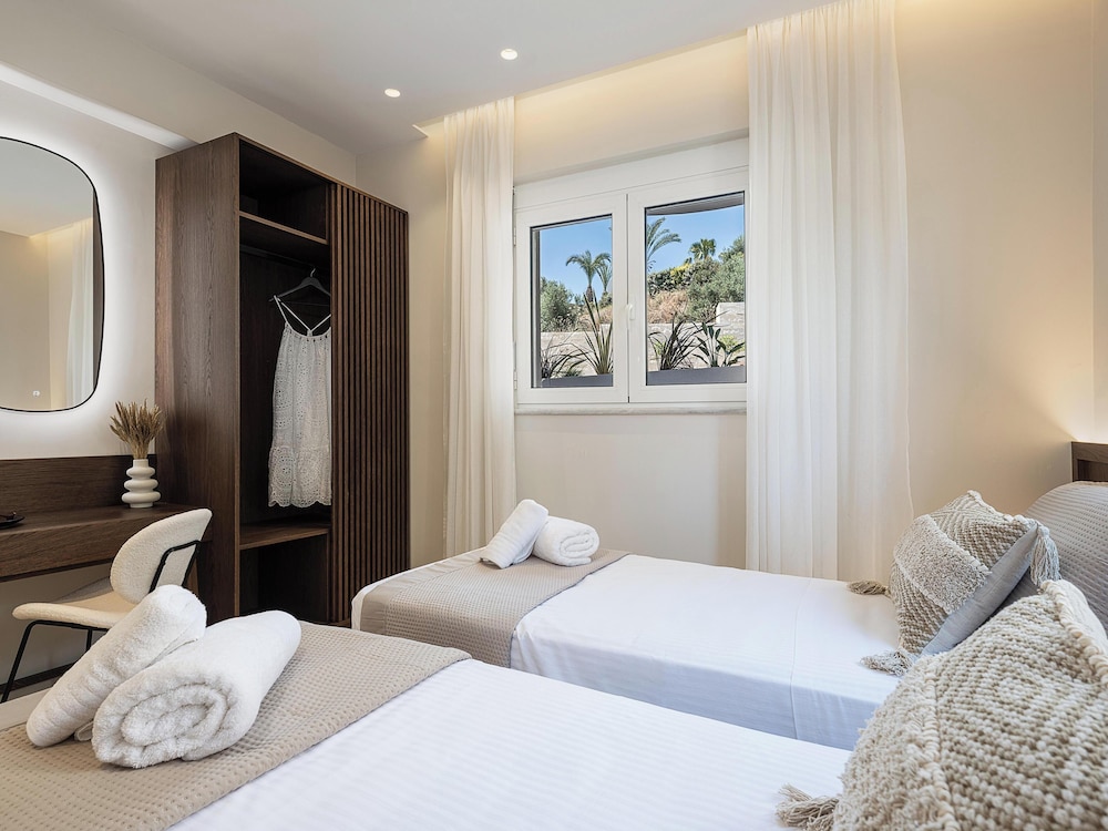 Kymélia Luxury Residences With Sea View