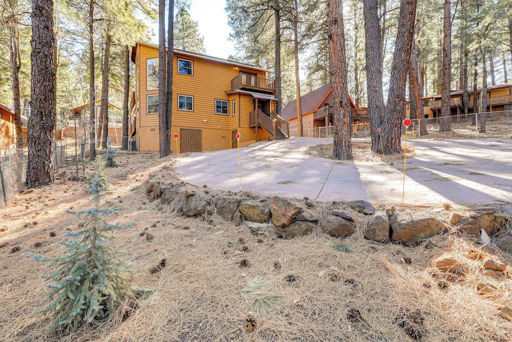 Mountain Retreat in Flagstaffs Kachina Village!