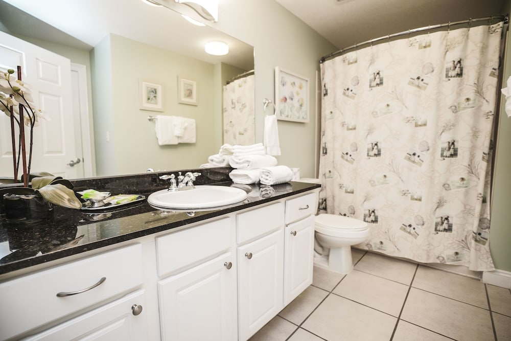 Calypso Beach Resort by Panhandle Getaways