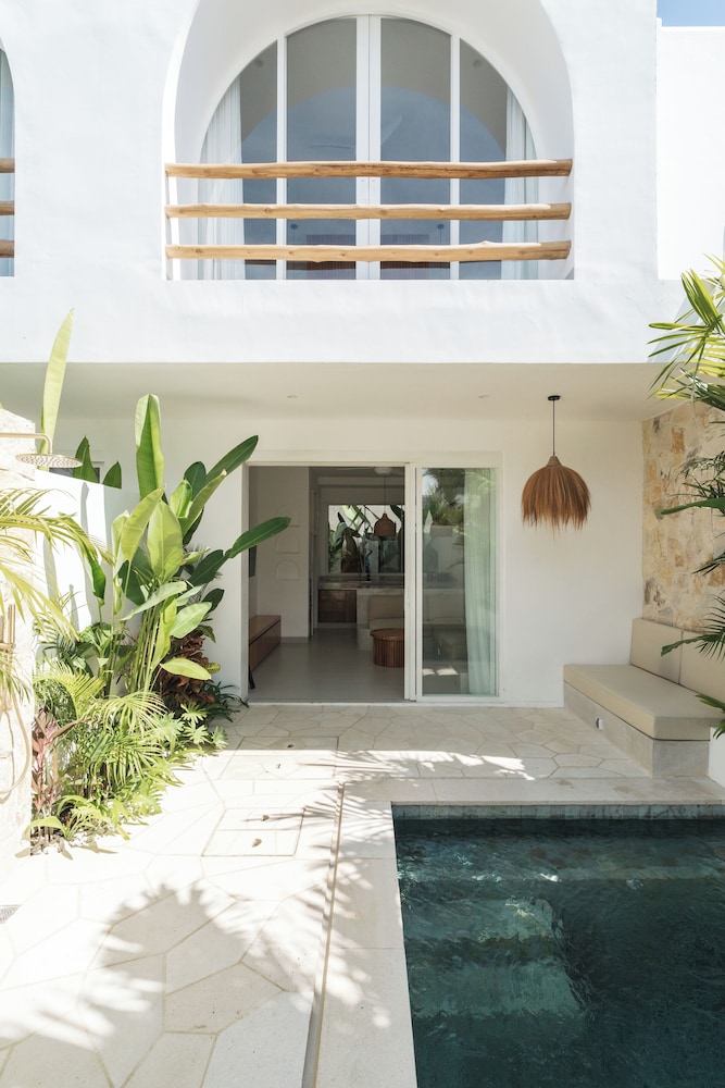 Villa Eraya by Alfred in Bali