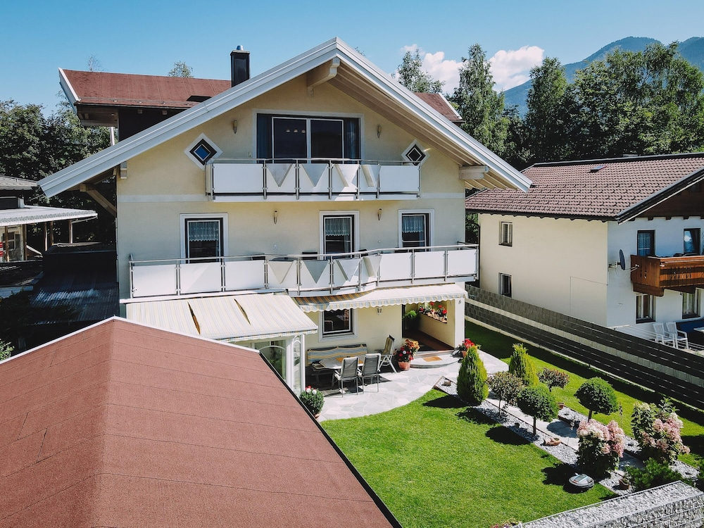 Appartement Haus Elise - TOP 2 Balcony Mountain View