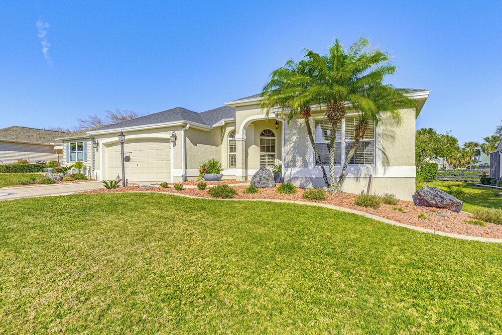 Near Golf Courses: Home w/ Sunroom in The Villages