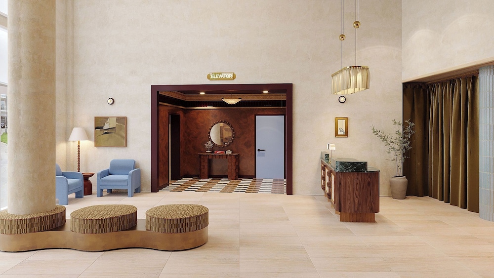 18 Guests Resort Pool + Bar, Dining, Terrace South Lamar, Steps to Zilker The Code, Avantstay