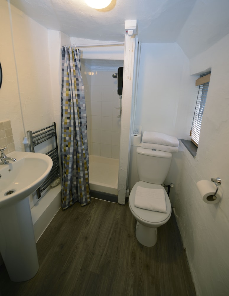 The White Lion Inn