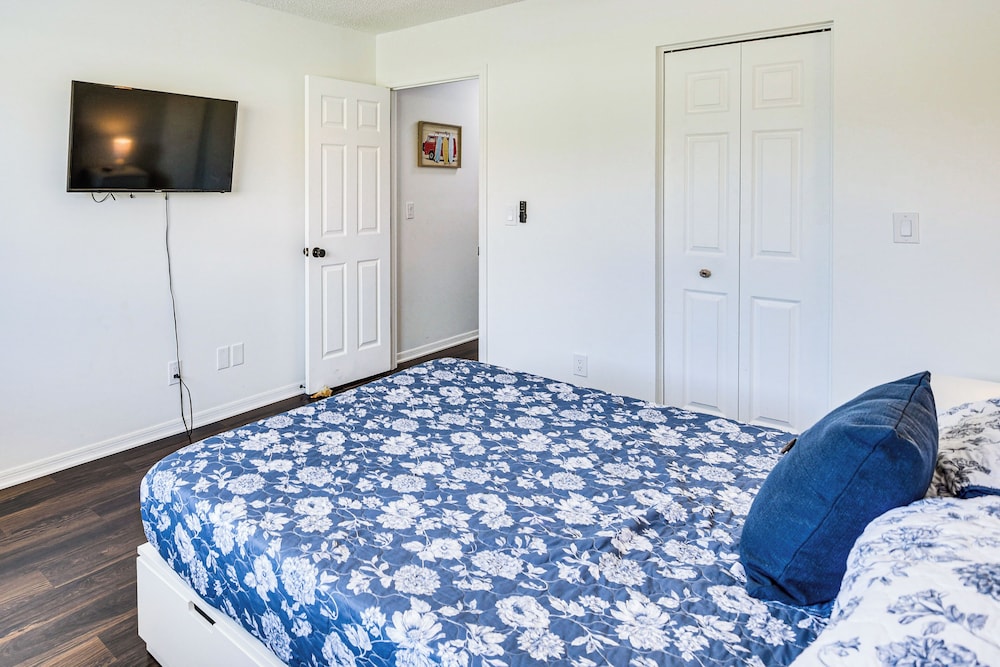 2 Mi to St Augustine Beach: Home w/ Pool Access