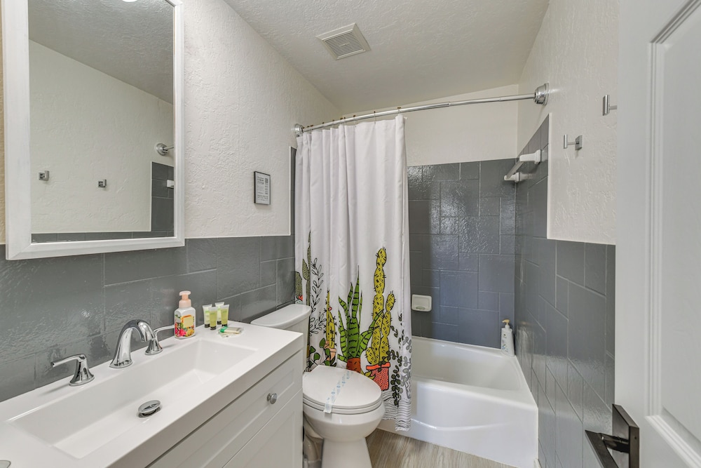 Spacious Desert Oasis in Mesa w/ Private Pool!