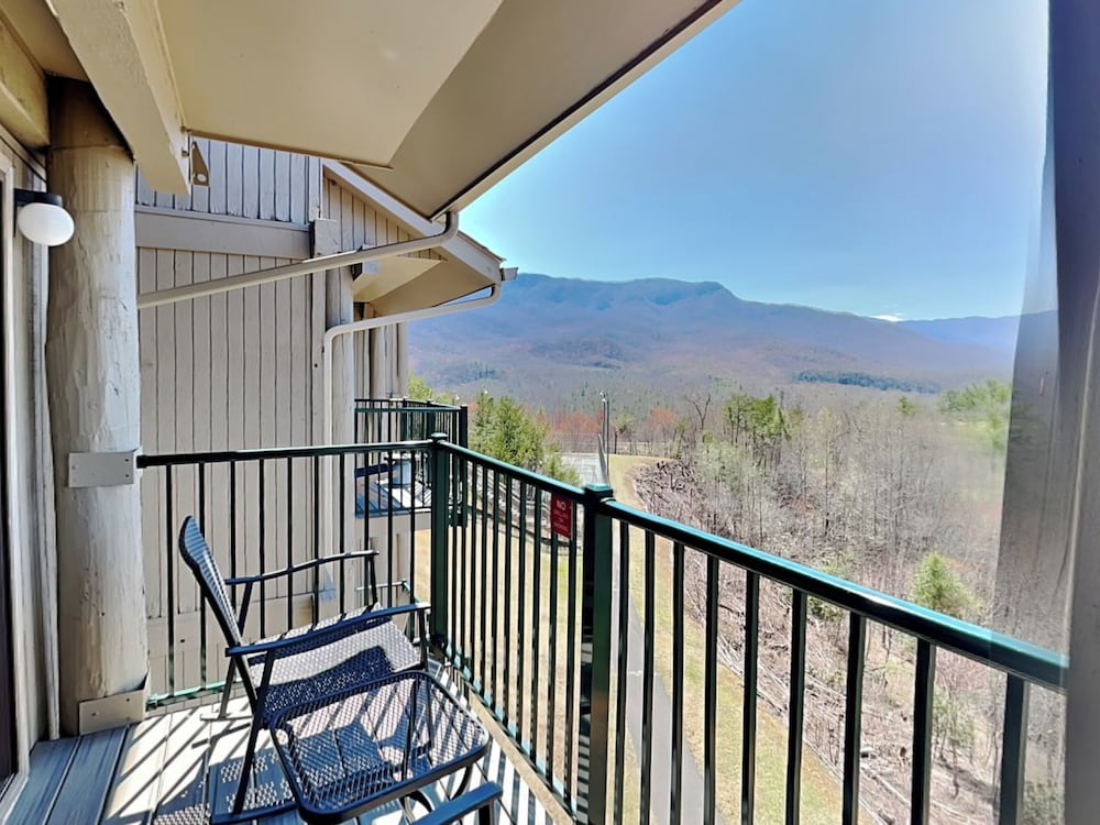 Mountain Vista by Jackson Mountain Rentals