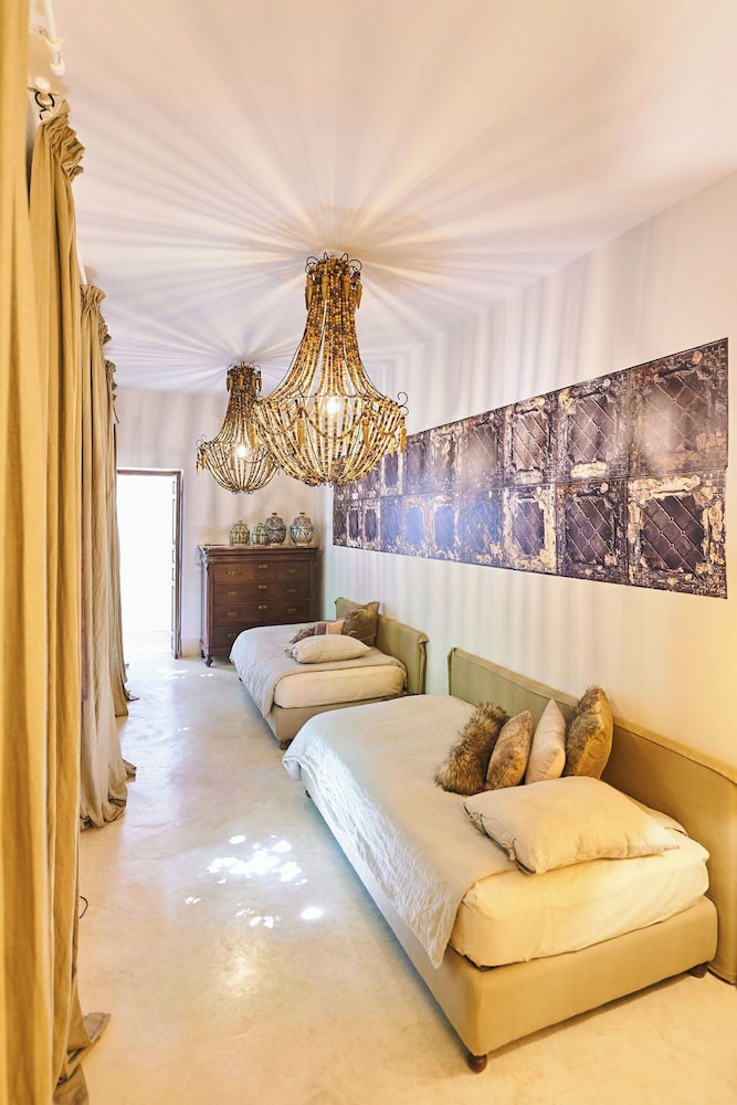 RIAD YLHA