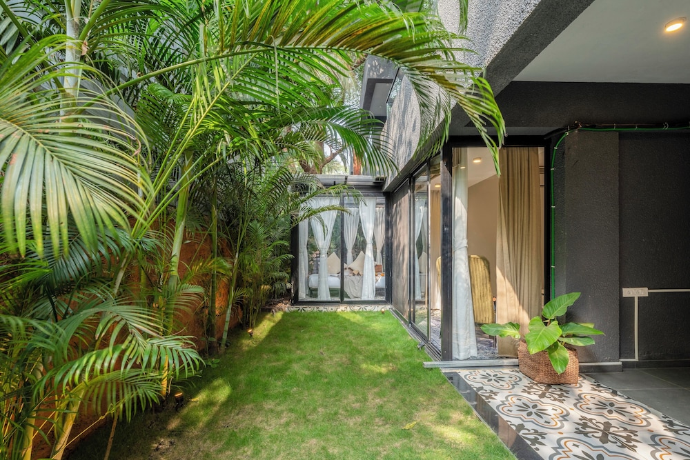 Nistula Luxury Villas and Apartments