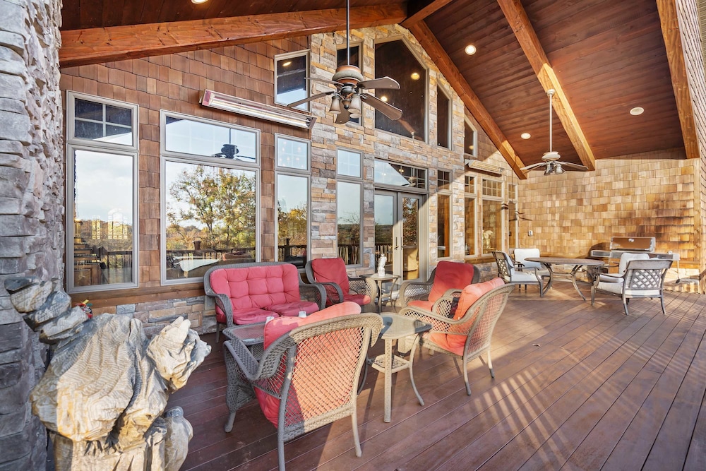 The Lodge at Rock Canyon