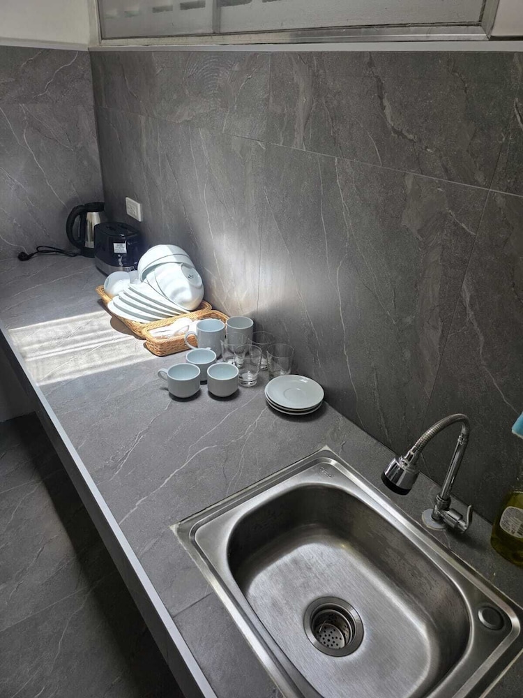 K2 Seaside Suites
