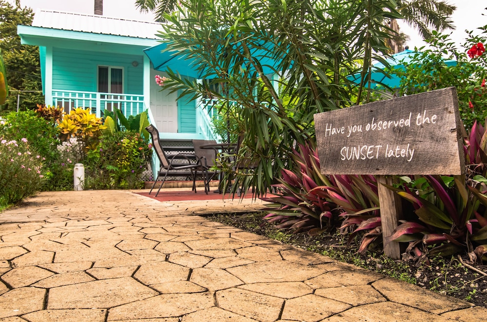 Belize Vacations - Harbour View Boutique Hotel  Wellness Retreat - Property Image 10