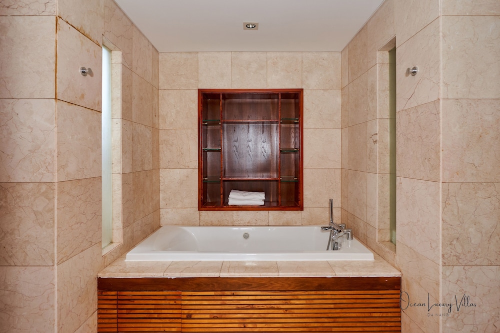 Ocean Luxury Villas Danang