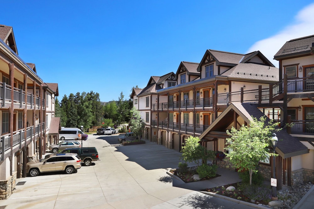 Corral 202E