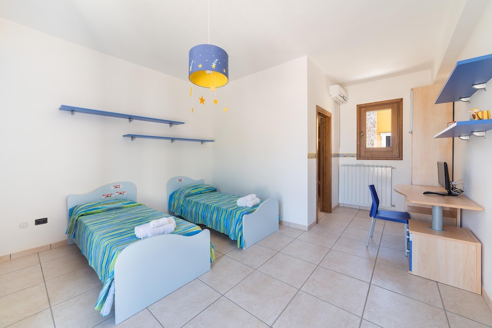 Villa Vespucci view 4