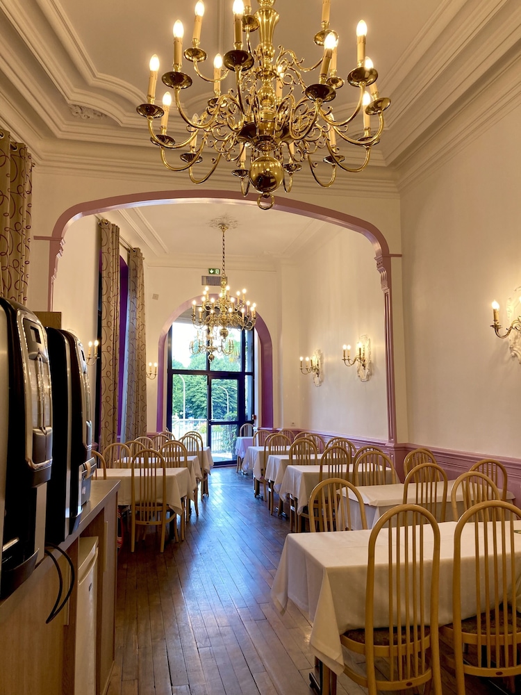 Lourdes Vacations - Grand Hotel de la Basilique - Property Image 5