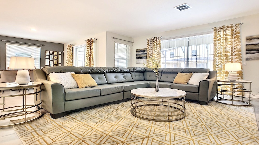 Storey Lake by Nova - Image 2