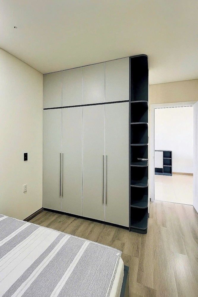Monarchy Luxury Serviced Apartments