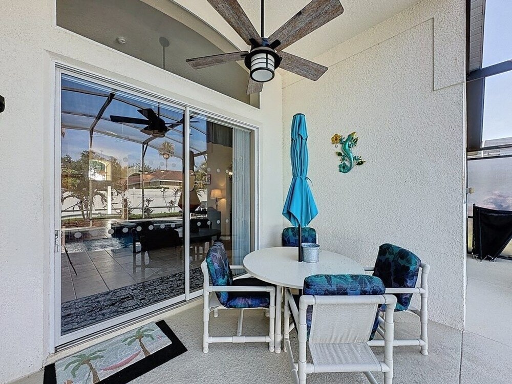 Spacious 4 Bed Villa With Pool/spa And Game Room 4 Bedroom Villa