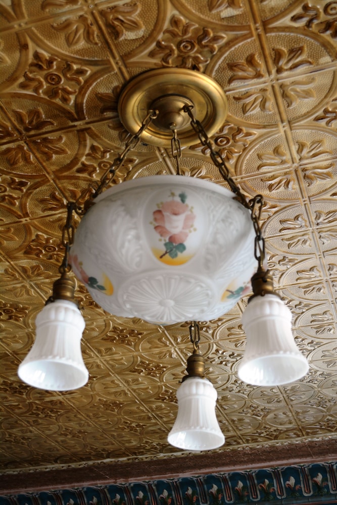 Alaska Heritage House Bed and Breakfast