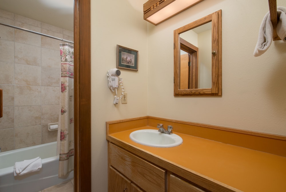 Teton Village Vacations - Teton Village Condos Collection by JHRL - Property Image 19