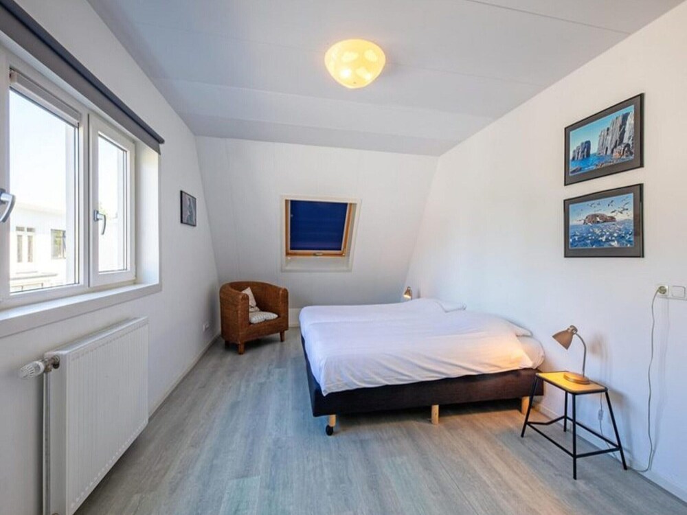 Spacious 2 Persons Apartment view 2