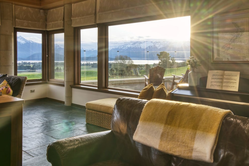 Cabot Lodge