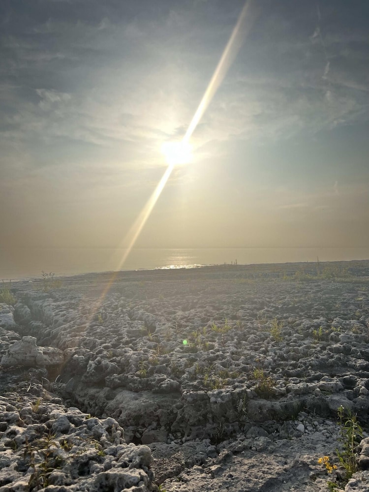On the Rocks - the Perfect Family Getaway