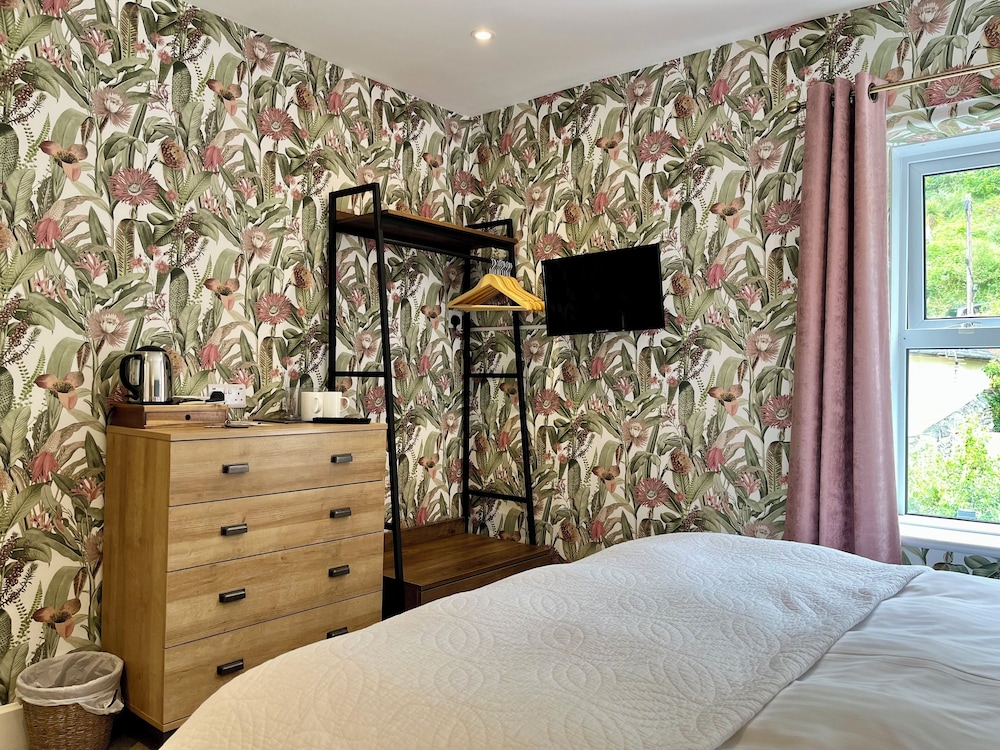 Lynton Vacations - Southcliffe Bed  Breakfast - Property Image 120