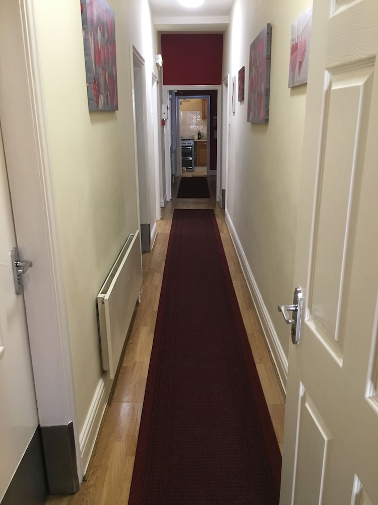 Castle Lodge Guest House