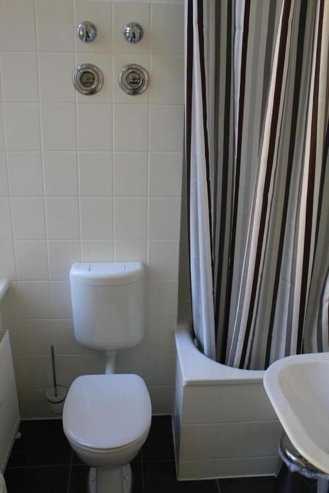 Frankfurt Vacations - FreddApp One - Property Image 2