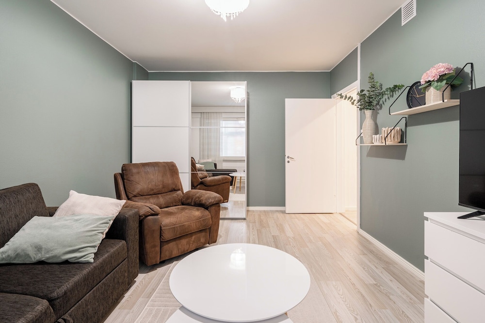 Modern 1BR Retreat in Heart of Jyväskylä