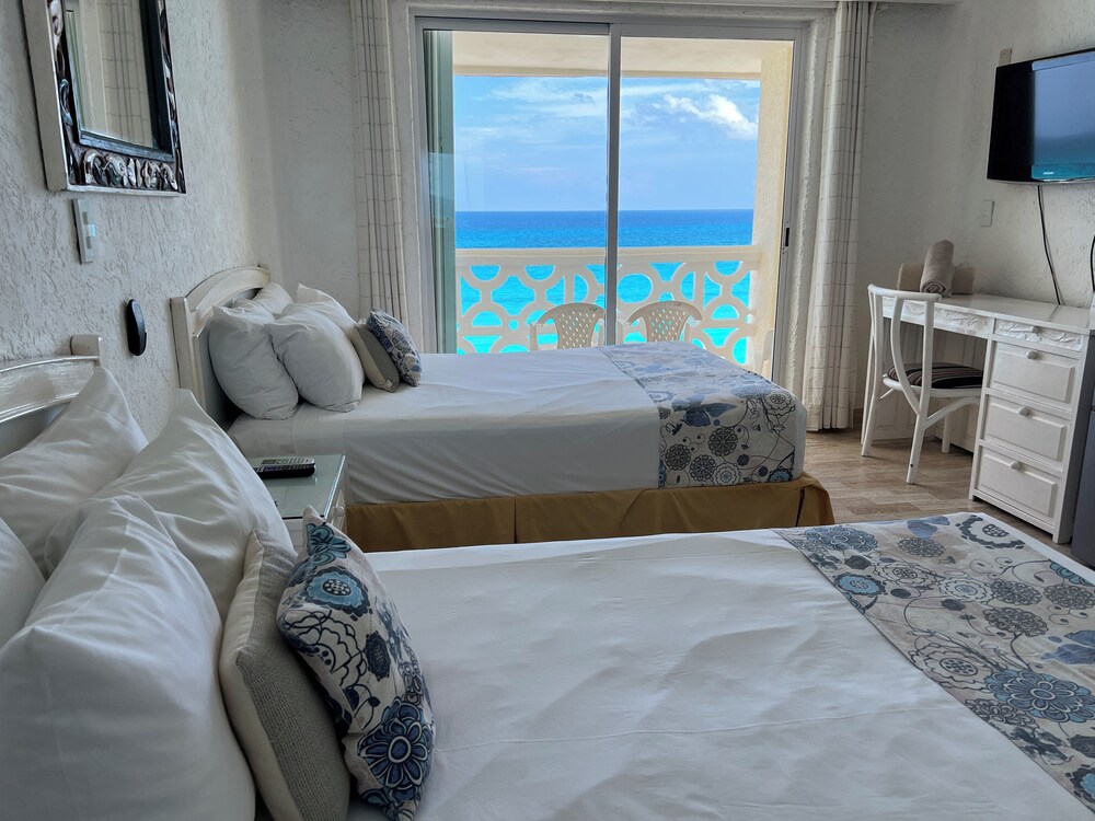 OvaCancun Apartments
