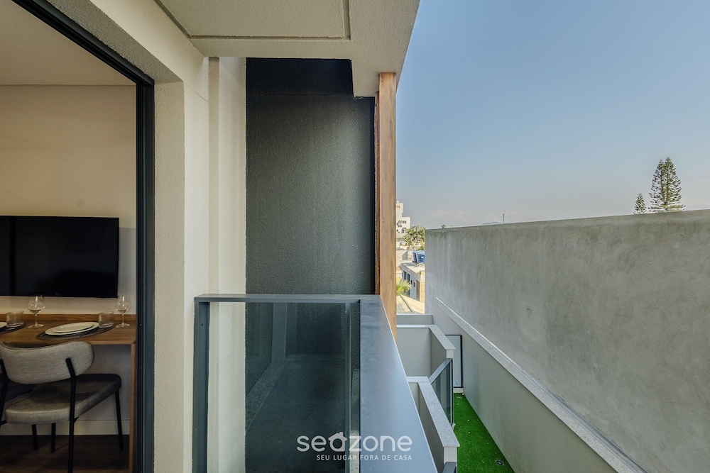 Studios in a Seaside Building, Close to Beto Carreiro at Penha Spot - Psob