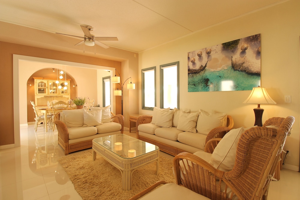 Tierra del Sol Resort by Bocobay