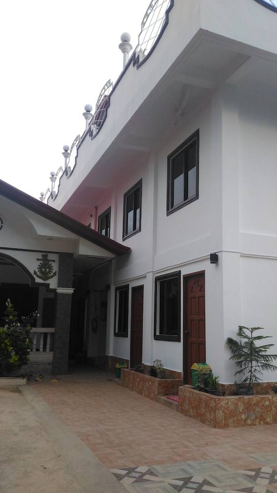 Sealor Pension House